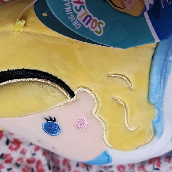 Brand New Disney Alice in Wonderland Squishmallows - Picture 9 of 10